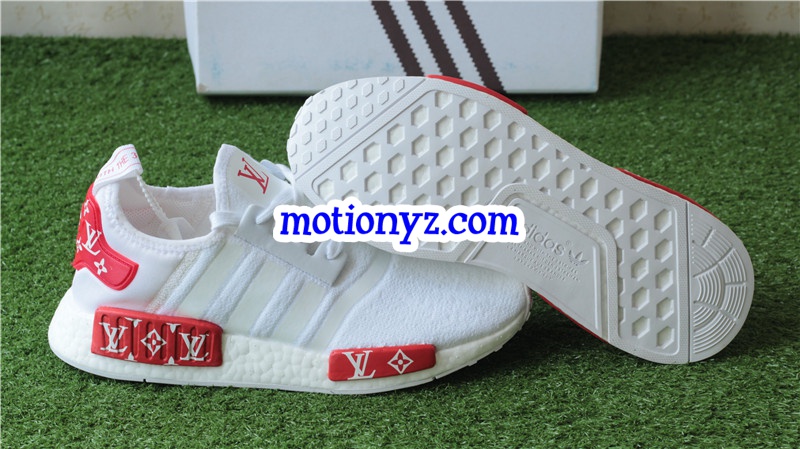 Real Boost Adidas NMD x Supreme LVS White